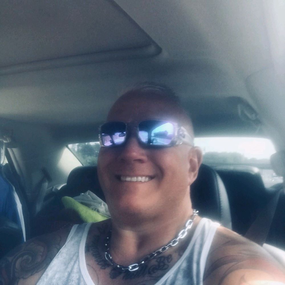 Meet your Posher, Gregory s